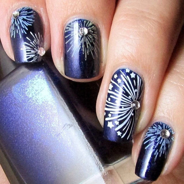 hand with nail art nails